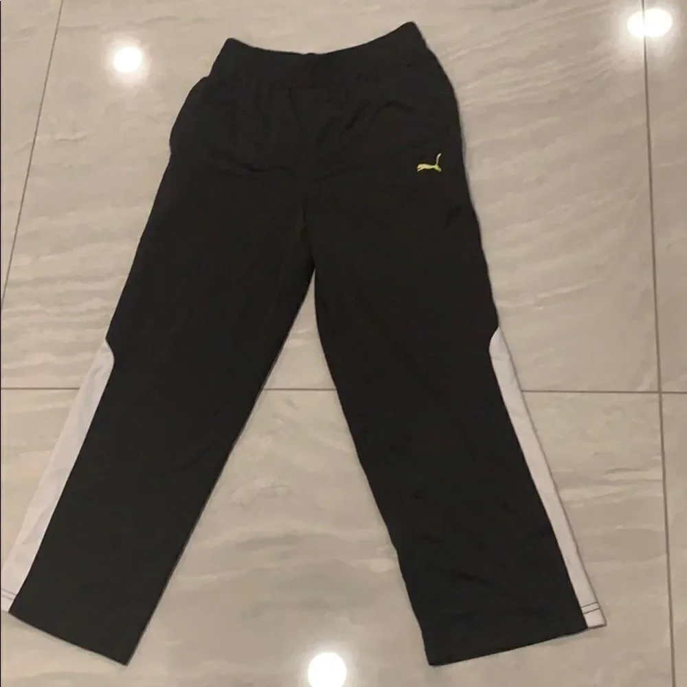 🎉1 hr sale 🎉Puma pants